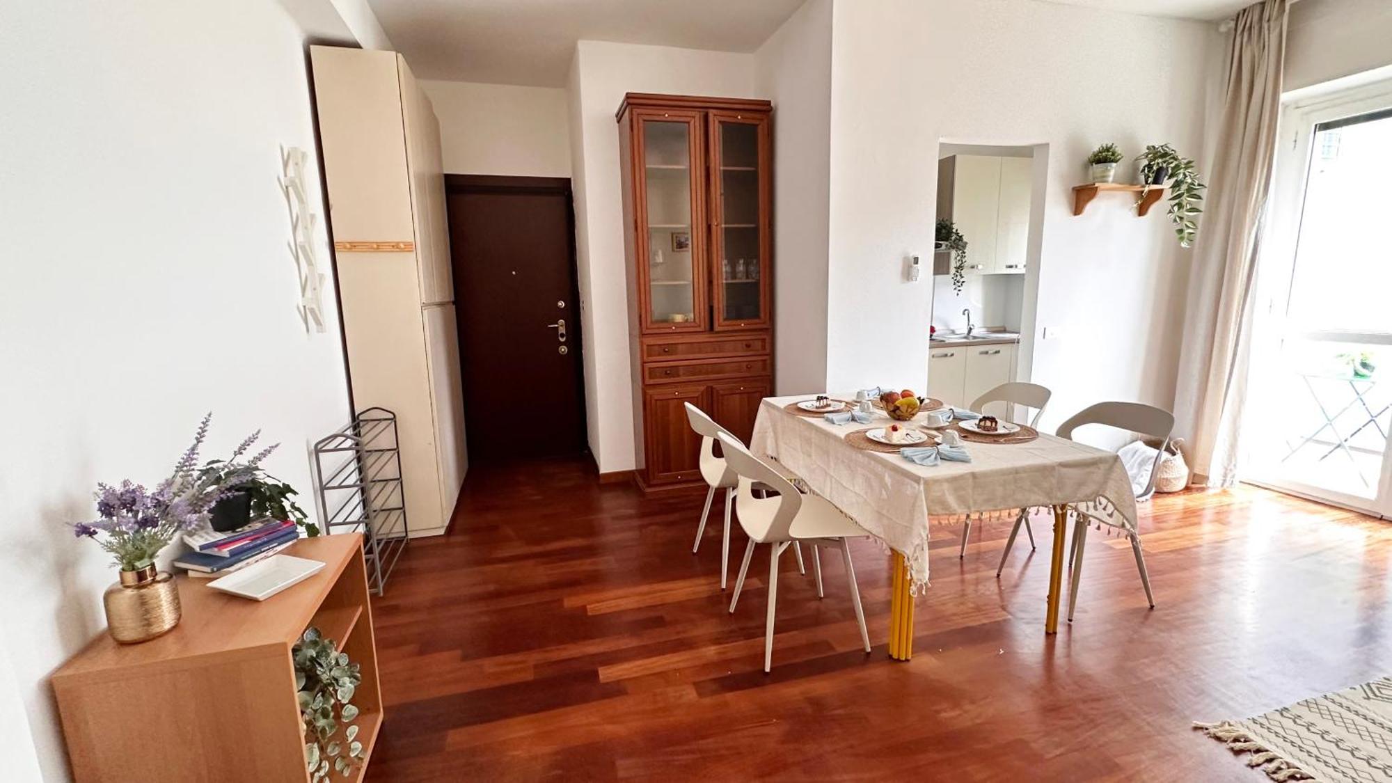 Ihost Apartment - Bergamo 12 Milano Esterno foto